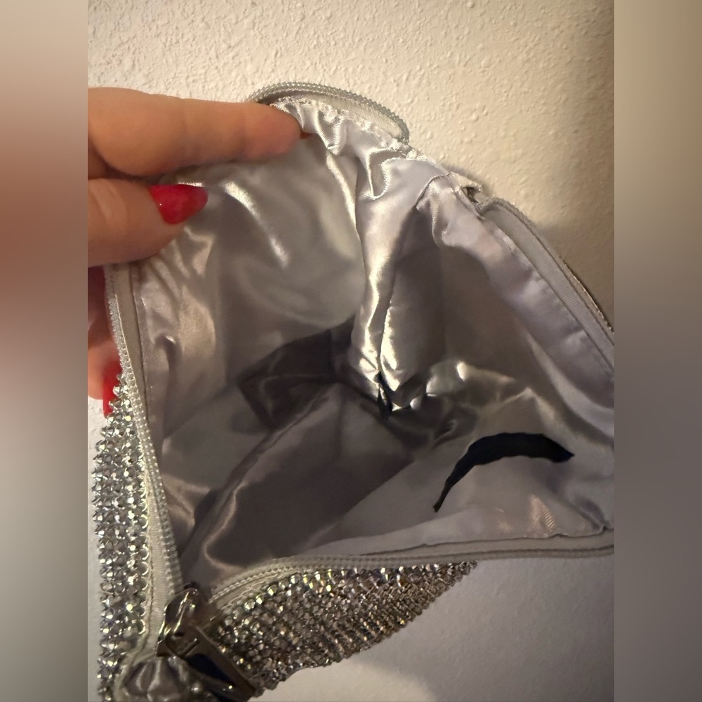 JESSICA MCCLINTOCK SEQUIN MESH PURSE - Picture 5 of 5